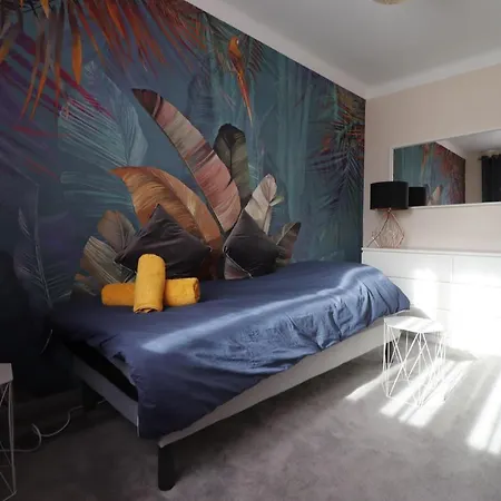 Appartement Lumineux, Proche Du Centre Ville, Parking Prive Apartment